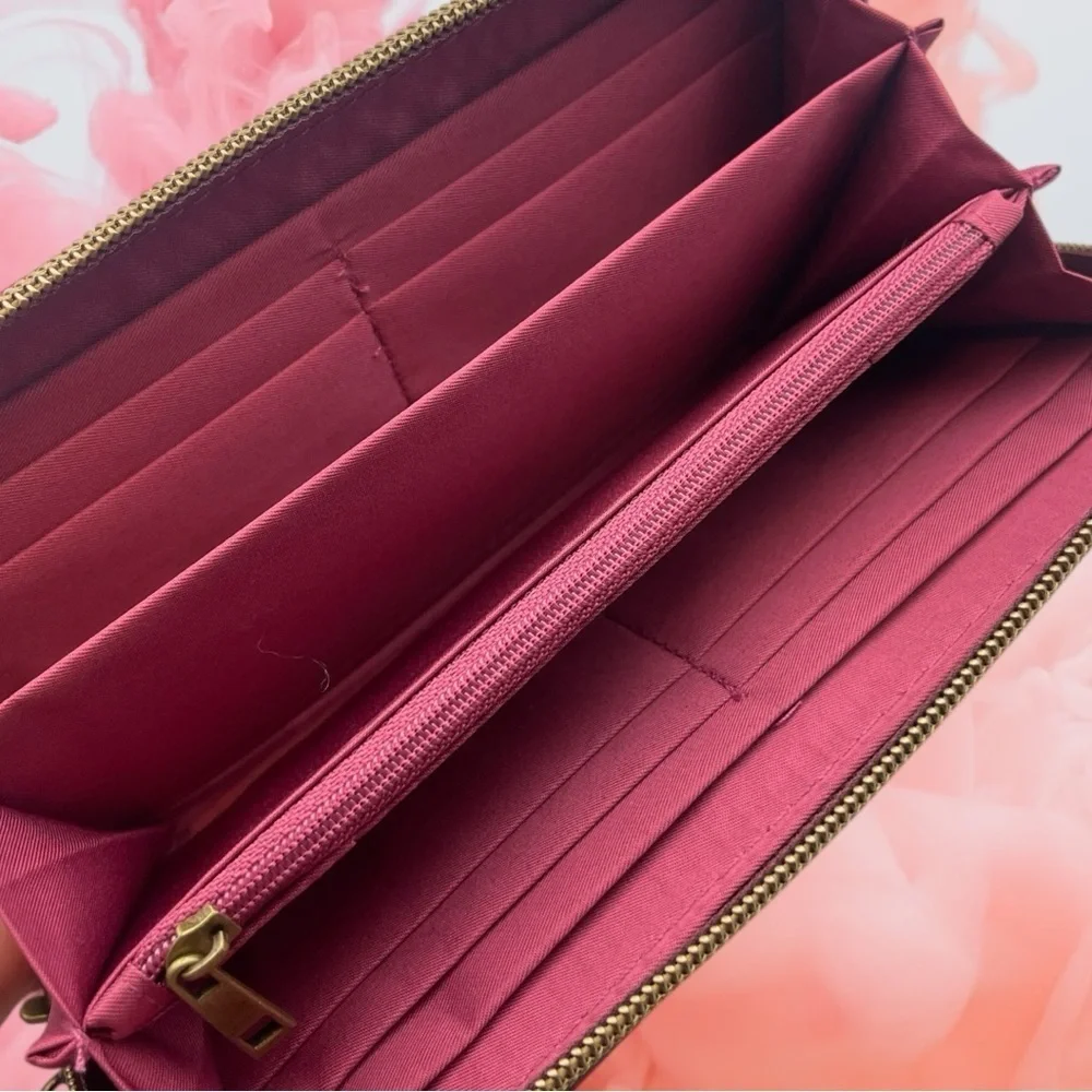 Travelon RFID Blocking Single Zip Wallet Floral Burgundy Rose Design